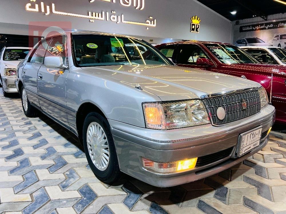 تويوتا كراون